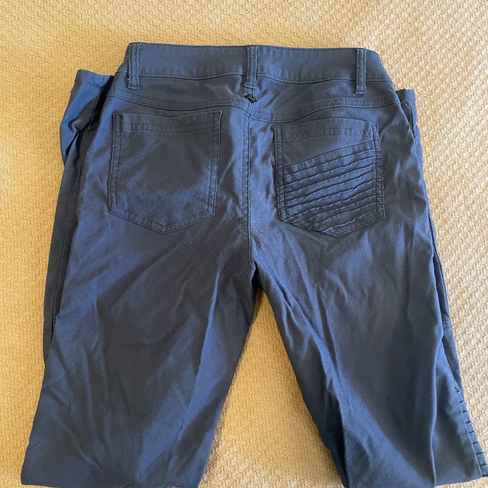 Stylish grey Pants